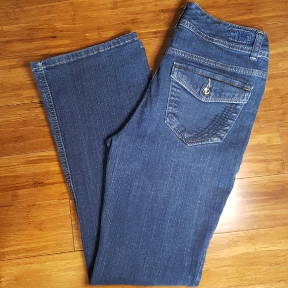 Bandolino Denim - 3 for $15 Bandolino blu Bootcut Petite Jeans
